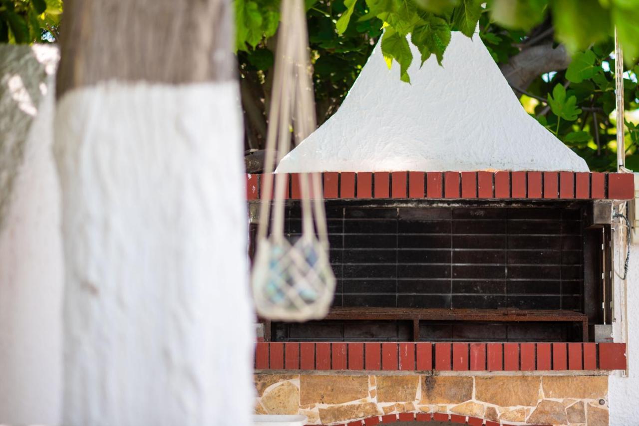Thiseos Georgia'S Private Paradise Lechaio المظهر الخارجي الصورة